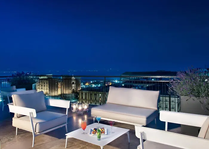 Renaissance MediterraneoHotel Napoli